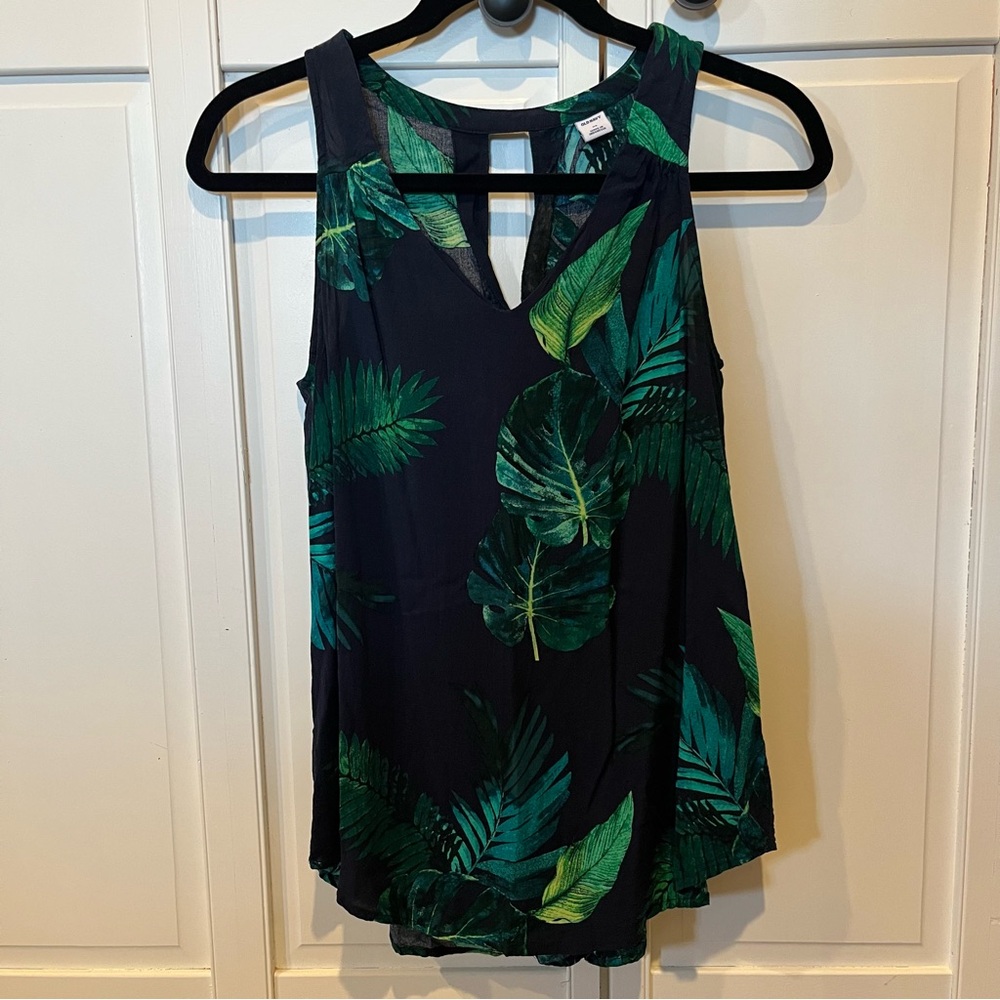 Old Navy Tropical Sleeveless Top